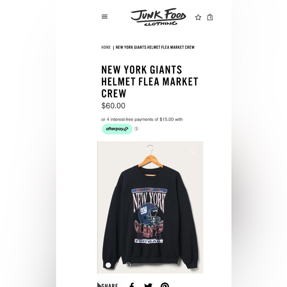 NY GIANTS New Sweatshirt Medium. In package. Super Soft 50% Cotton / 50% Fleece